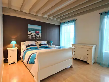 Maison spacieuse avec piscine, proche Nigloland et vignoble, idéale pour familles et groupes - Photo 14