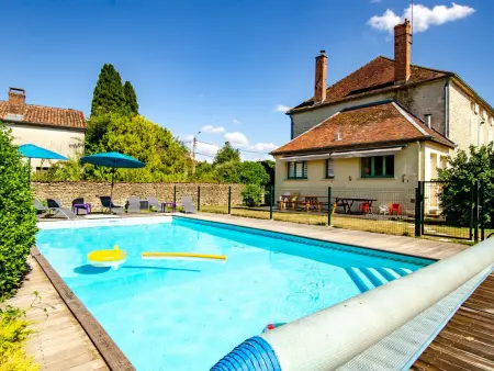 Maison spacieuse avec piscine, proche Nigloland et vignoble, idéale pour familles et groupes - Photo 26