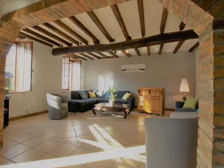Gîte familial à Neuville-sur-Vanne, avec jardin et parking - Photo 2