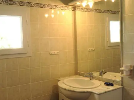 Maison Vignoble avec Cheminée et Animaux Acceptés - Photo 5
