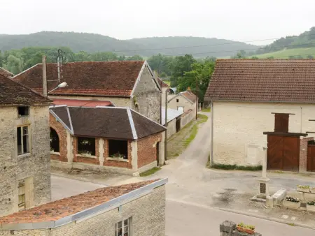 Gîte de charme avec patio et animaux acceptés à Spoy - Photo 8