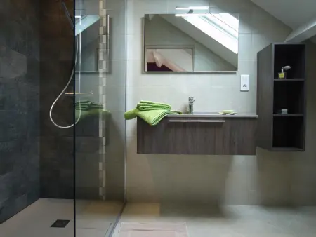 Maison charmante avec cheminée et animaux admis - Photo 15