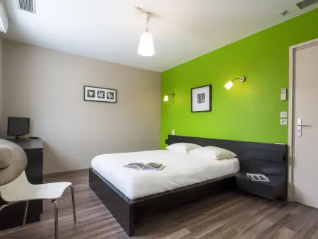 Maison climatisée avec 5 chambres et parking au cœur du vignoble champenois - Photo 7