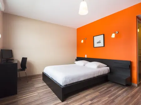 Maison climatisée avec 5 chambres et parking au cœur du vignoble champenois - Photo 9