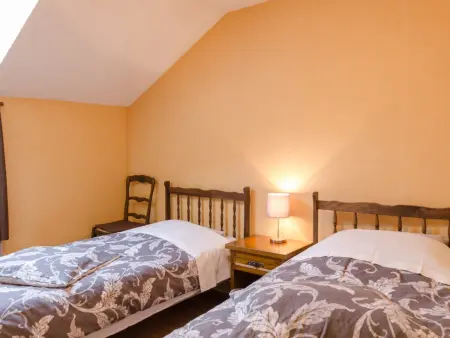 Gîte confortable avec cour close, animaux acceptés, proche de Nigloland - Photo 9