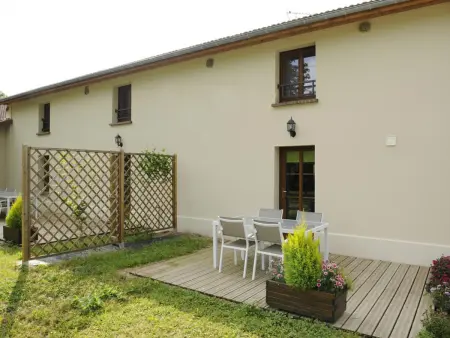 Charmant Gîte avec Jardin à Rosnay-l'Hôpital, Gite 4 personnes à Rosnay l'Hôpital - Photo 9