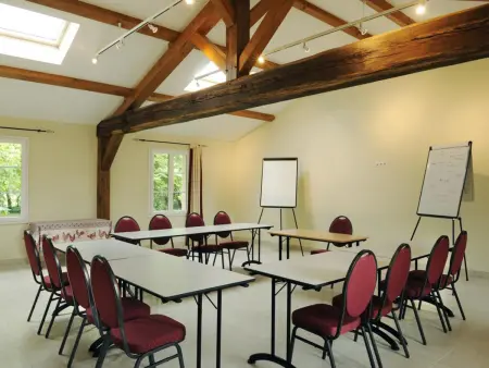 Charmant Gîte avec Jardin à Rosnay-l'Hôpital, Gite 4 personnes à Rosnay l'Hôpital - Photo 12