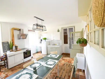 Maison de campagne avec jardin bio, proche de Troyes, idéale pour découvrir nature et vignobles. - Photo 1