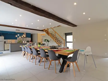 Grande maison familiale avec sauna et jardin, Gite 14 personnes à Rives d'Andaine - Photo 1