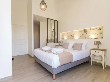 Élégant Gîte Rural avec Piscine Intérieure Chauffée près de Nantes - Photo 9
