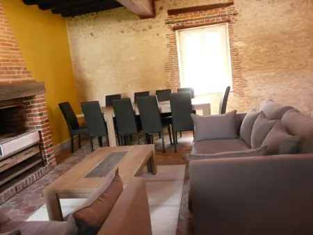 Gîte de charme avec jardin, douves, vélos, et accueil animaux - 4 chambres, proche de Chartres - Photo 5