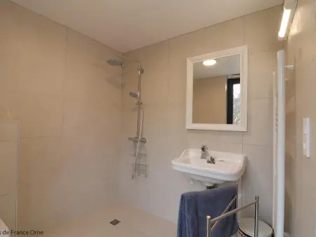 Maison exceptionnelle avec piscine intérieure et sauna à L'Aigle - Photo 7