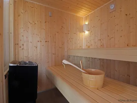 Maison exceptionnelle avec piscine intérieure et sauna à L'Aigle - Photo 21
