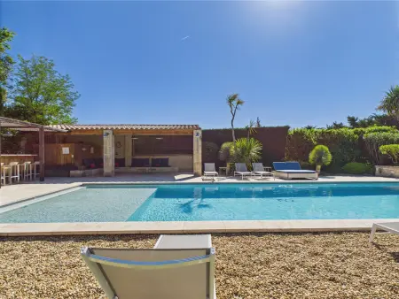 Magnifique Mas Provençal avec Piscine à Eygalières - 19 Couchages, 8 Chambres, Billard, et Plus ! - Photo 3
