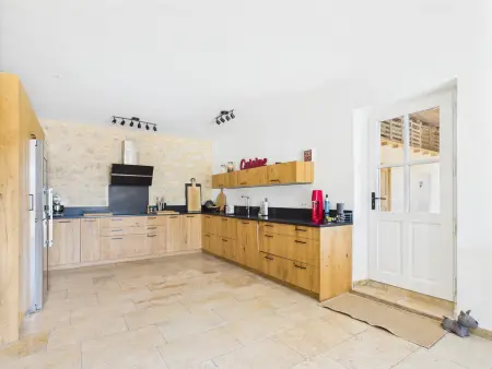 Magnifique Mas Provençal avec Piscine à Eygalières - 19 Couchages, 8 Chambres, Billard, et Plus ! - Photo 12