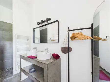Magnifique Mas Provençal avec Piscine à Eygalières - 19 Couchages, 8 Chambres, Billard, et Plus ! - Photo 17
