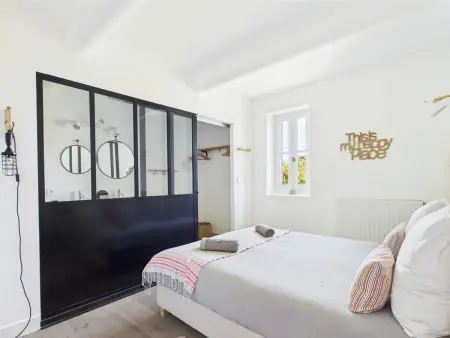 Magnifique Mas Provençal avec Piscine à Eygalières - 19 Couchages, 8 Chambres, Billard, et Plus ! - Photo 18