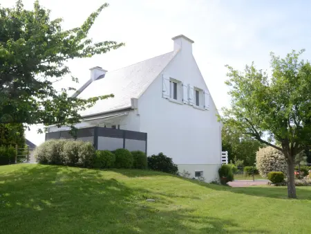 Maison spacieuse à Yquelon avec jardin clos et internet, proche de Granville - Photo 3