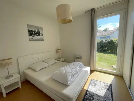 Maisonnette 4 pers avec terrasse privée et accès piscine, proche océan - Saint-Brevin-les-Pins - Photo 1