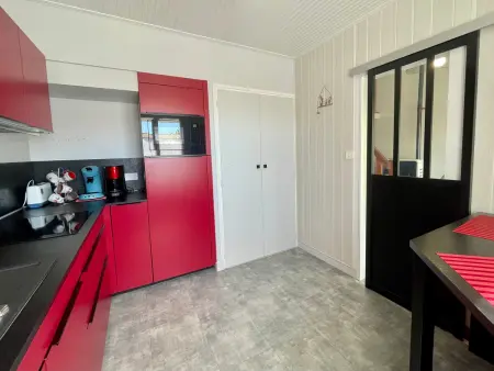 Maison tout confort proche plage avec véranda et parking privatif - Photo 3