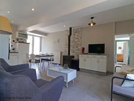 Maison de charme avec jardin aux portes de Bagnoles - Photo 2
