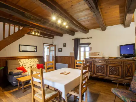 Maison à Hautefort avec clim, vélos gratuits, animaux admis - Photo 2