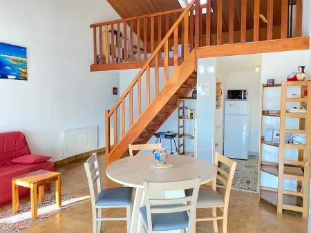 Maison Tout Confort avec Mezzanine à 300m de la Plage - Wifi, Terrasse, Parking Privé - Photo 2