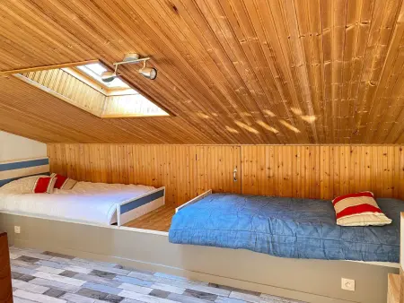 Maison Tout Confort avec Mezzanine à 300m de la Plage - Wifi, Terrasse, Parking Privé - Photo 8