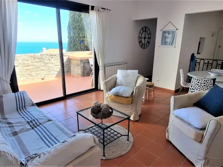 Villa F4 Méditerranéenne avec Accès Direct Crique et Parking - Photo 7