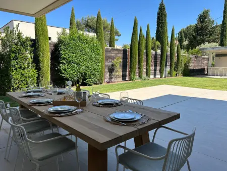 Villa contemporaine avec piscine proche centre de Saint-Rémy-de-Provence - Photo 5