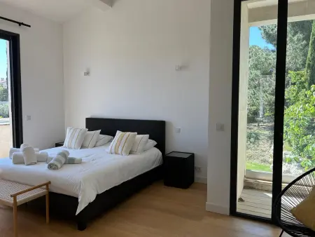 Villa contemporaine avec piscine proche centre de Saint-Rémy-de-Provence - Photo 19