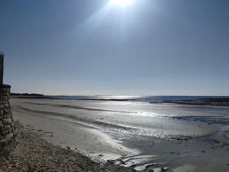 Maison calme avec jardin, à 500m de la plage, proche commerces, bien équipée pour 4 personnes - Photo 14