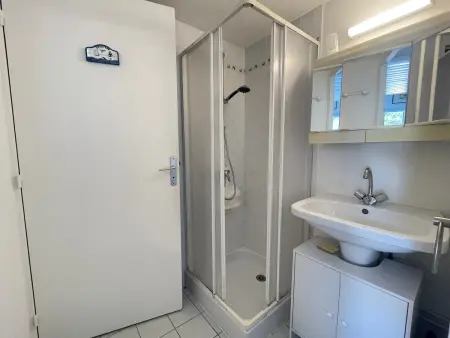 Maison à 300m de la plage, avec terrasse, parking privatif, animaux admis ! - Photo 7