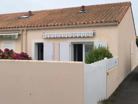 Maison à 300m de la plage, avec terrasse, parking privatif, animaux admis ! - Photo 12