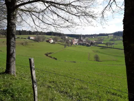Gîte rénové 2018, au cœur de la nature, activités plein air, 3 chambres, jardin privatif, proche Via Fluvia - Photo 1