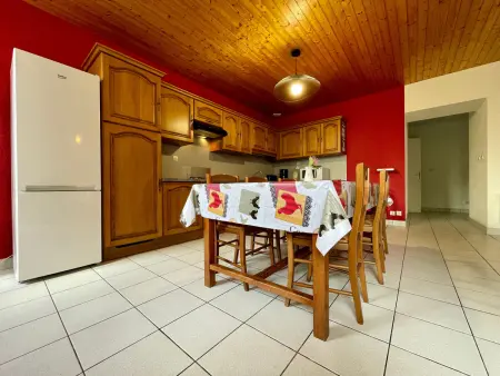 Gîte rénové 2018, au cœur de la nature, activités plein air, 3 chambres, jardin privatif, proche Via Fluvia - Photo 2
