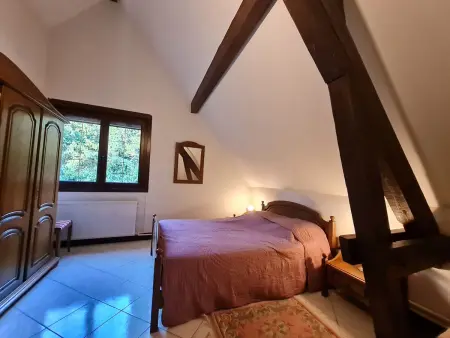 Voici une suggestion de titre :

Gîte charmant près de Nancy avec climatisation, WiFi, barbecue et parking privé - Photo 10