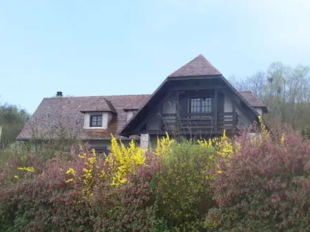 Voici une suggestion de titre :

Gîte charmant près de Nancy avec climatisation, WiFi, barbecue et parking privé - Photo 21