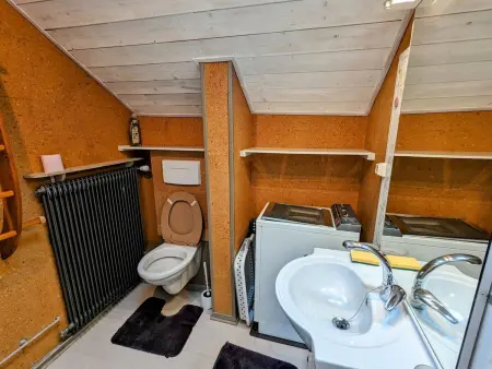Gîte rénové avec randonnées et ski à proximité, à 6 km de Remiremont - Photo 8