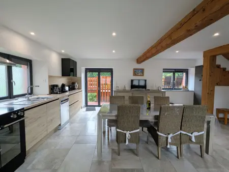Gîte moderne et rénové avec carport et local à ski au calme près des Vosges - Photo 5