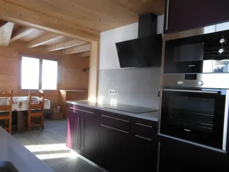 Beau chalet 10 pers. à 20m des pistes, parking privé - Photo 3