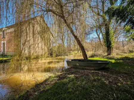 Moulin paisible en Berry avec étang privé, proche du Château de Valençay et Zoo de Beauval - Photo 1