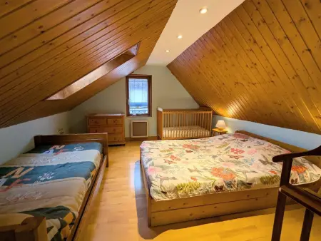 Appartement cosy au cœur de Vagney, proche commerces et sentiers, terrasse et cheminée, à 15km Gérardmer - Photo 7