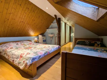 Appartement cosy au cœur de Vagney, proche commerces et sentiers, terrasse et cheminée, à 15km Gérardmer - Photo 8