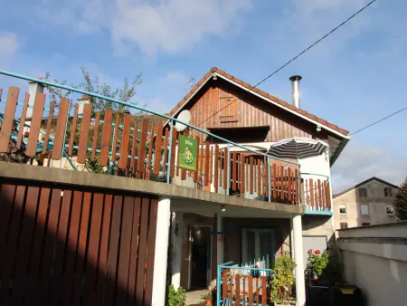 Appartement cosy au cœur de Vagney, proche commerces et sentiers, terrasse et cheminée, à 15km Gérardmer - Photo 13