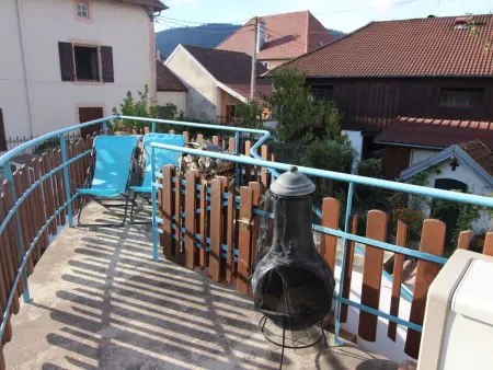 Appartement cosy au cœur de Vagney, proche commerces et sentiers, terrasse et cheminée, à 15km Gérardmer - Photo 16