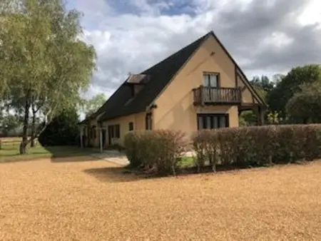Évasion champêtre : Maison avec piscine, tennis, et étang au cœur de 50 hectares de forêt - Photo 20