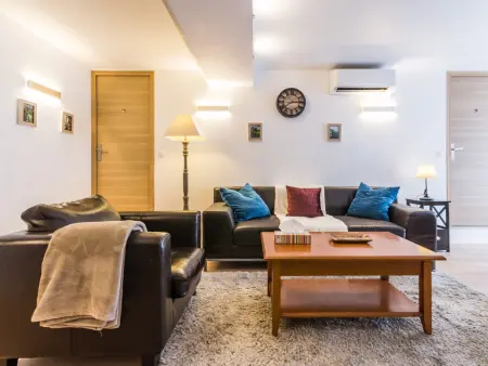 Maison de ville à St Nazaire, près du front de mer, climatisée, 3 chambres avec sdb privatives, WiFi - Photo 2