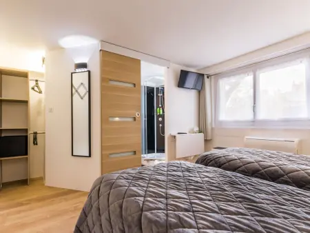Maison de ville à St Nazaire, près du front de mer, climatisée, 3 chambres avec sdb privatives, WiFi - Photo 6