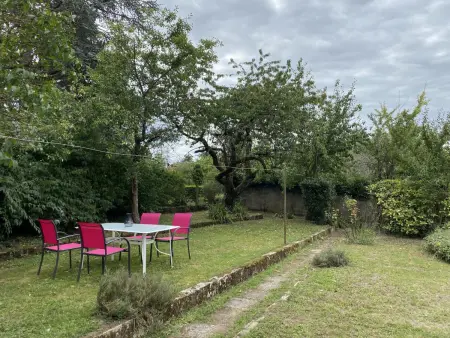Charmante maison avec jardin en face du parc, proche commerces et attractions touristiques - Photo 18